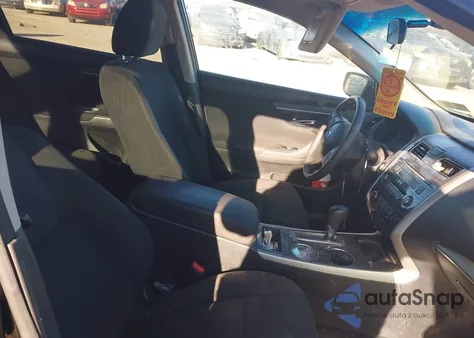 2014 Nissan Altima 2.5 S z USA, uszkodzony, nr VIN 1N4AL3AP9EC197805